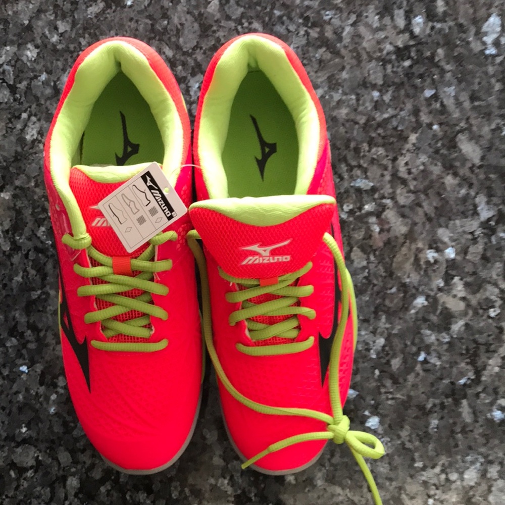 Women’s Mizuno Wave Exceed Tour Tennis Shoes